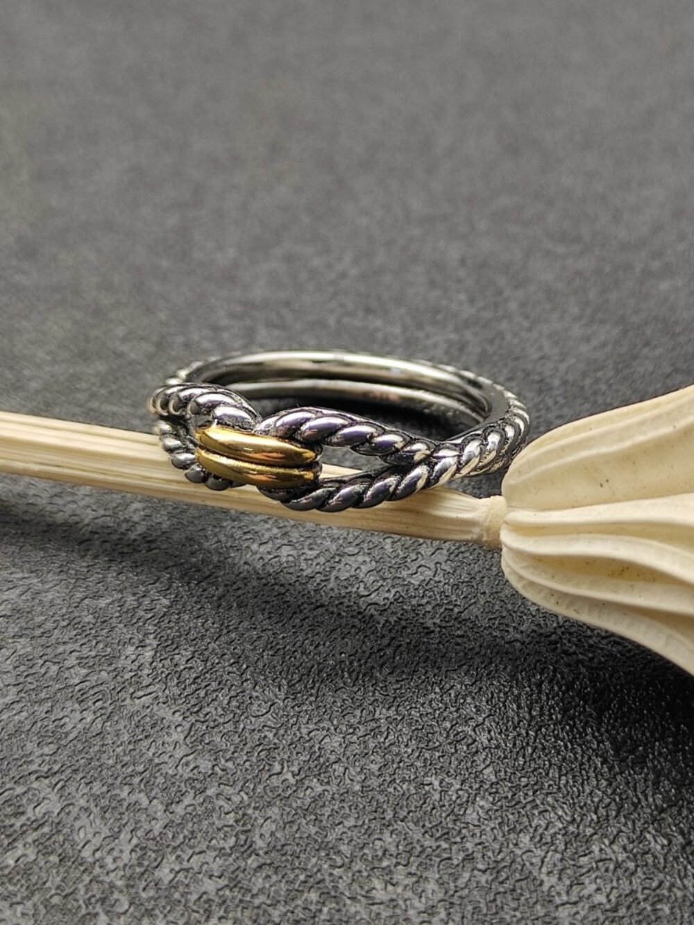 David Yurman 925 Silver Rings with Original Pouch - Picture 6 of 6